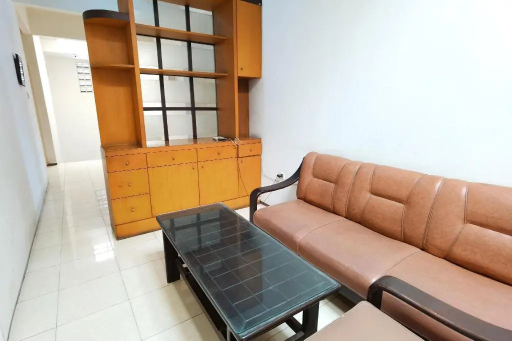 OYO 90075 Feliz Hotel