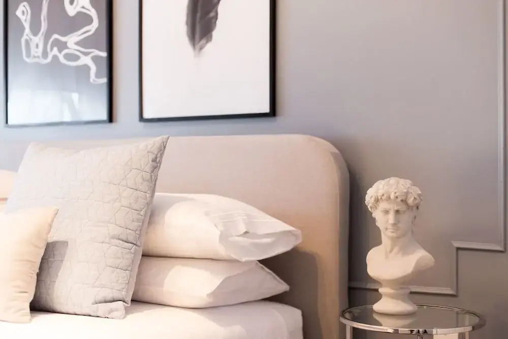 Italian Chic & Comfort