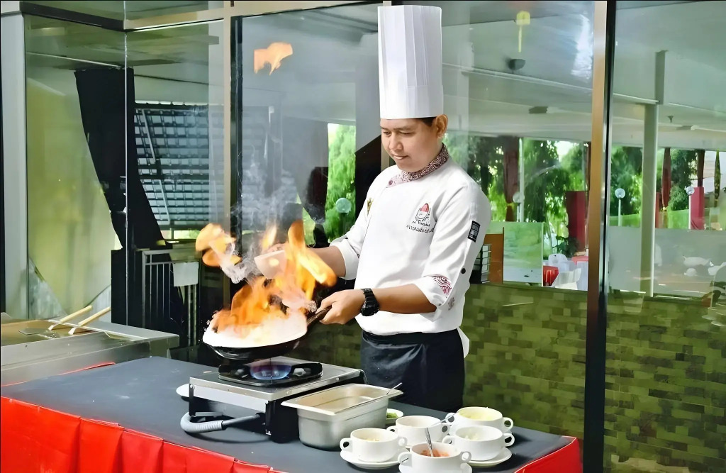 Hotel Sendang Sari