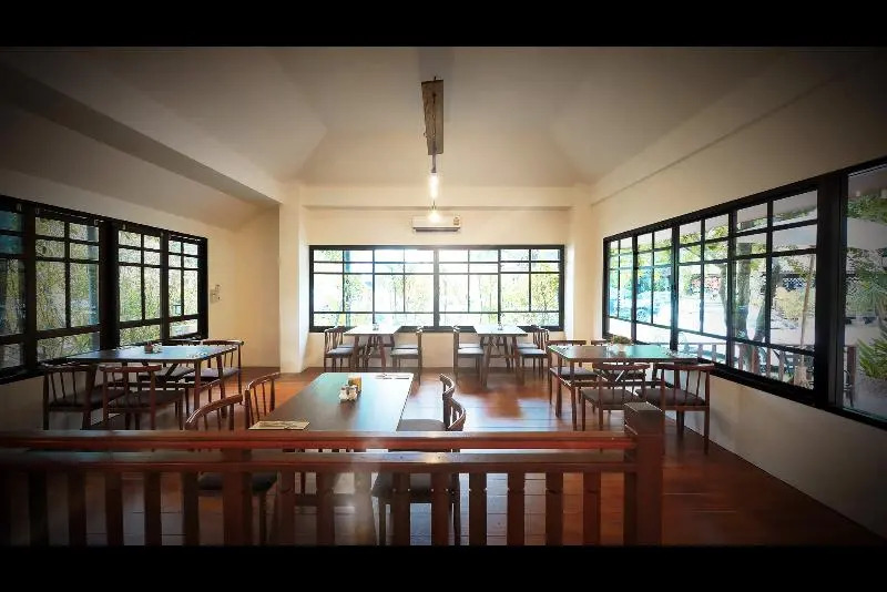 Siam Avari Hotel, Chiang Rai