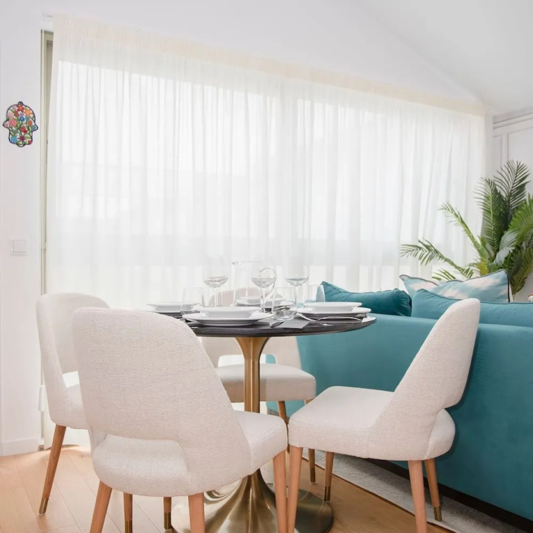Liiiving in Porto - Soho Urban Retreat