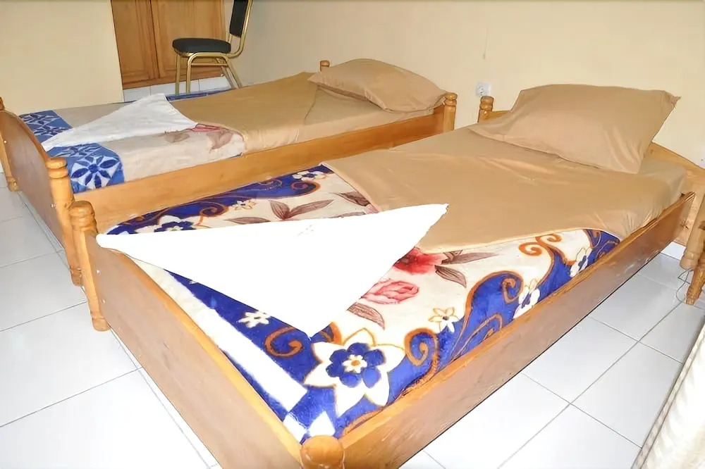 Golden Monkey Hotel