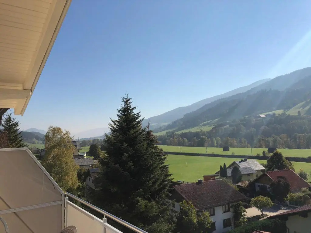 Sunshine Apartments - Great Mountain View