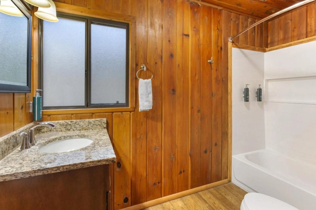 Kohls Ranch Lodge
