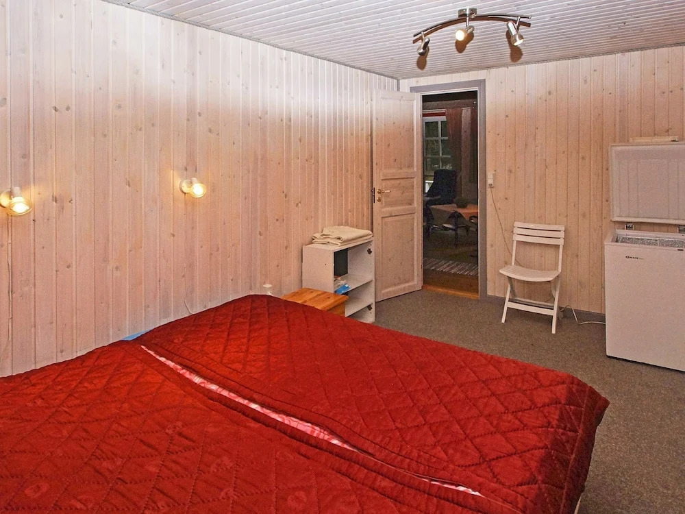 Rustic Holiday Home in Hemmet near Fjord