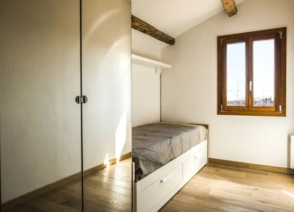 Grand Canal Venetian Small Attic