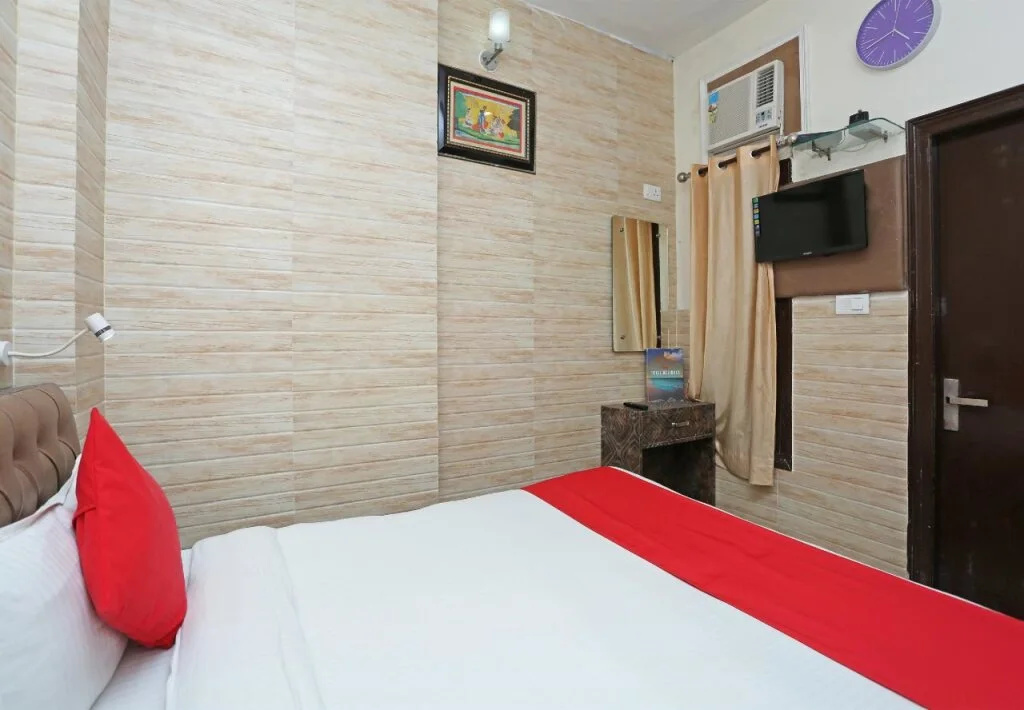 Comfort Inn By OYO Rooms