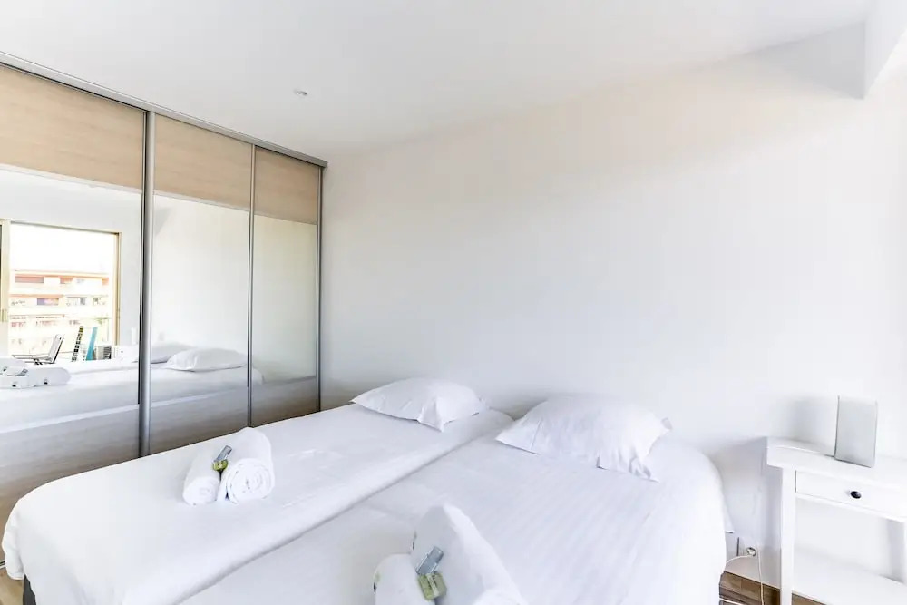 Navarre Apartment 1