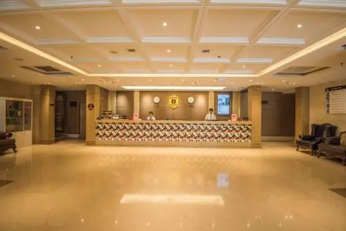Super 8 Zhongshan Ferry