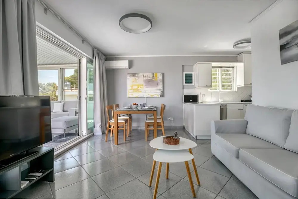 South Blue Sea View Apartment