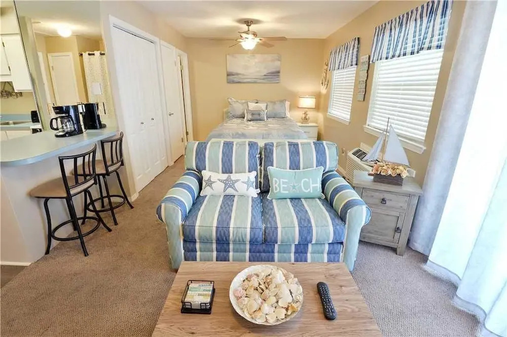 Gulf Highlands 116K - Studio Condo