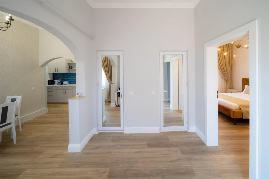 BlueSky Ultra-Central Premium Apartment