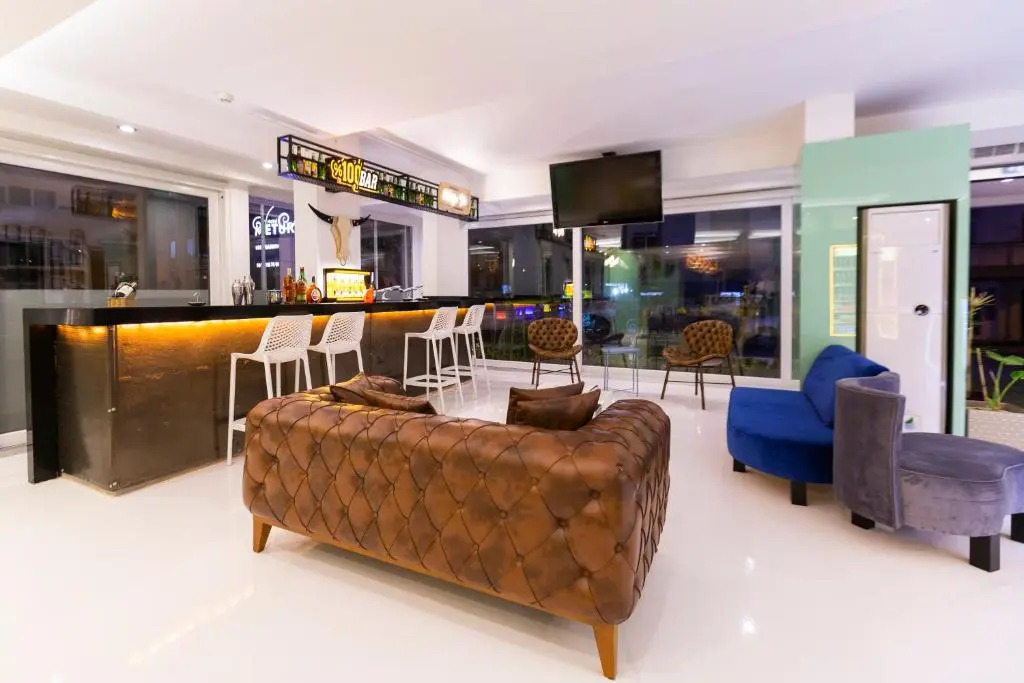 Mene City Hotel