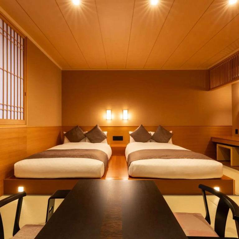 Temple Town Hotel WAQOO Horyuji