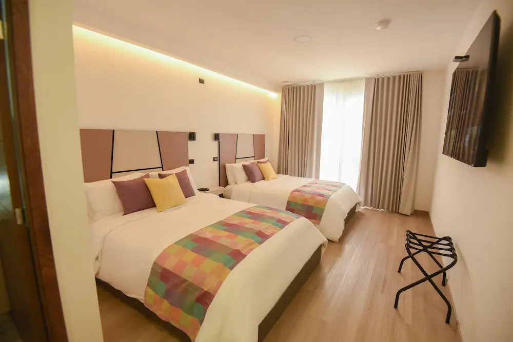 ELITHE Hotel