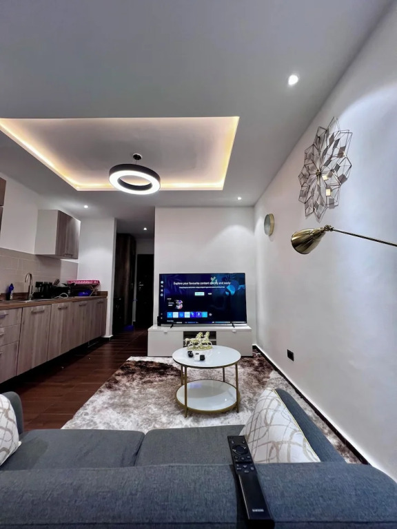 Luxury Studio at Park