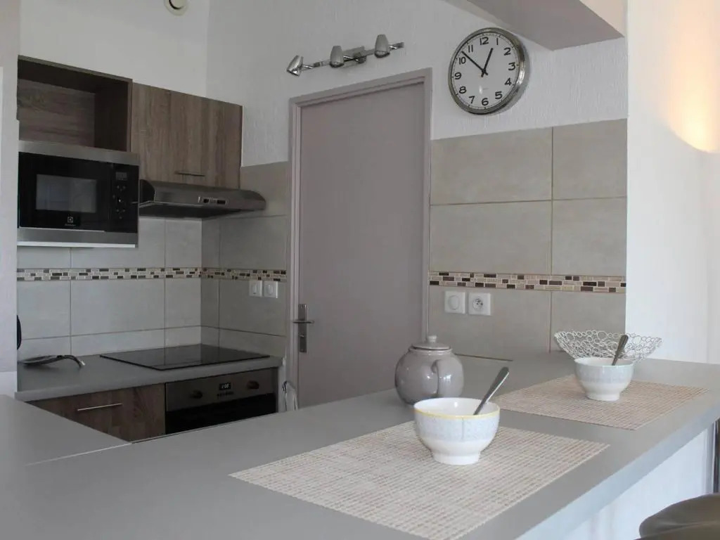 Appartement Villeneuve-Loubet, 2 pièces, 4 personnes - FR-1-252A-30