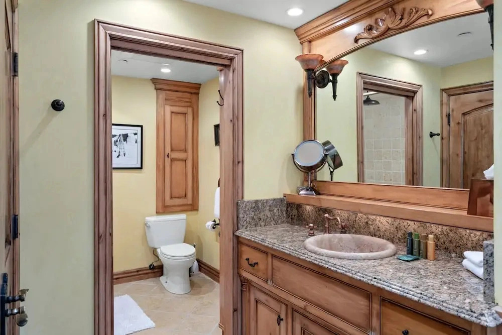 Royal Plaza at Deer Valley - One Bedroom Condo with Hot Tub #305 1 Condo