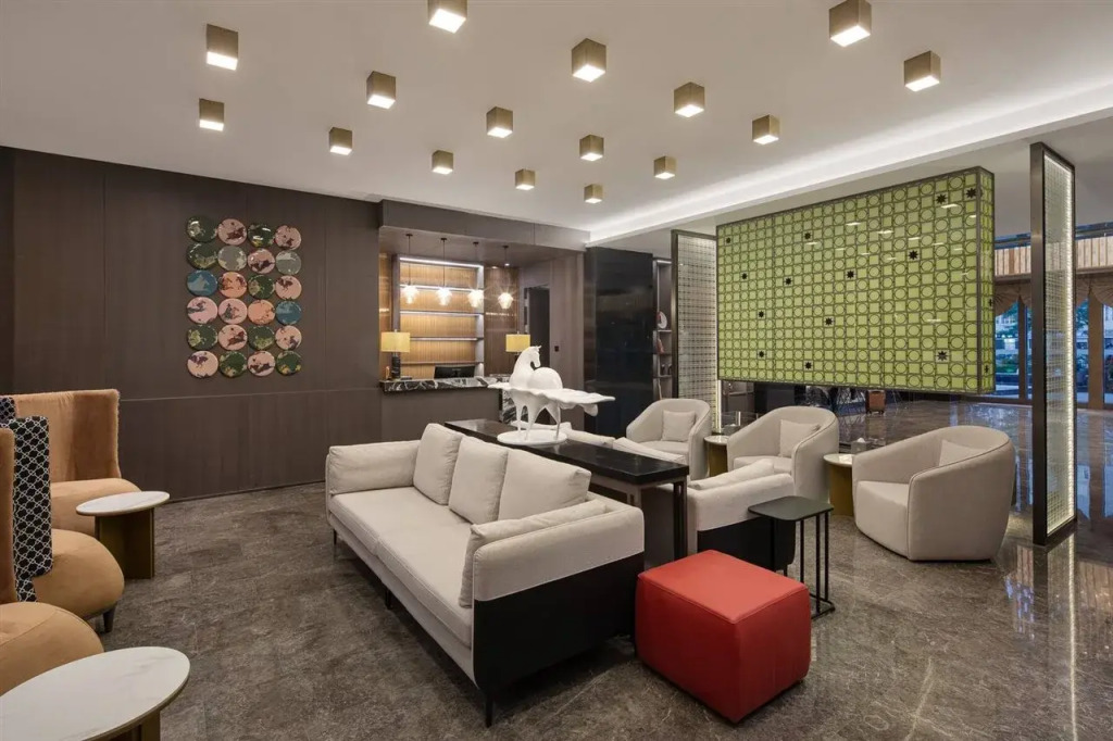 Ramada by Wyndham Bayannur