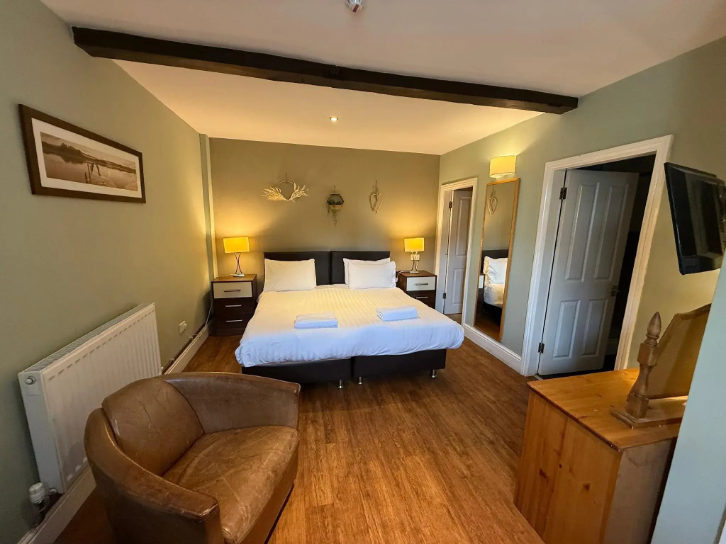 Charles Cotton Hotel