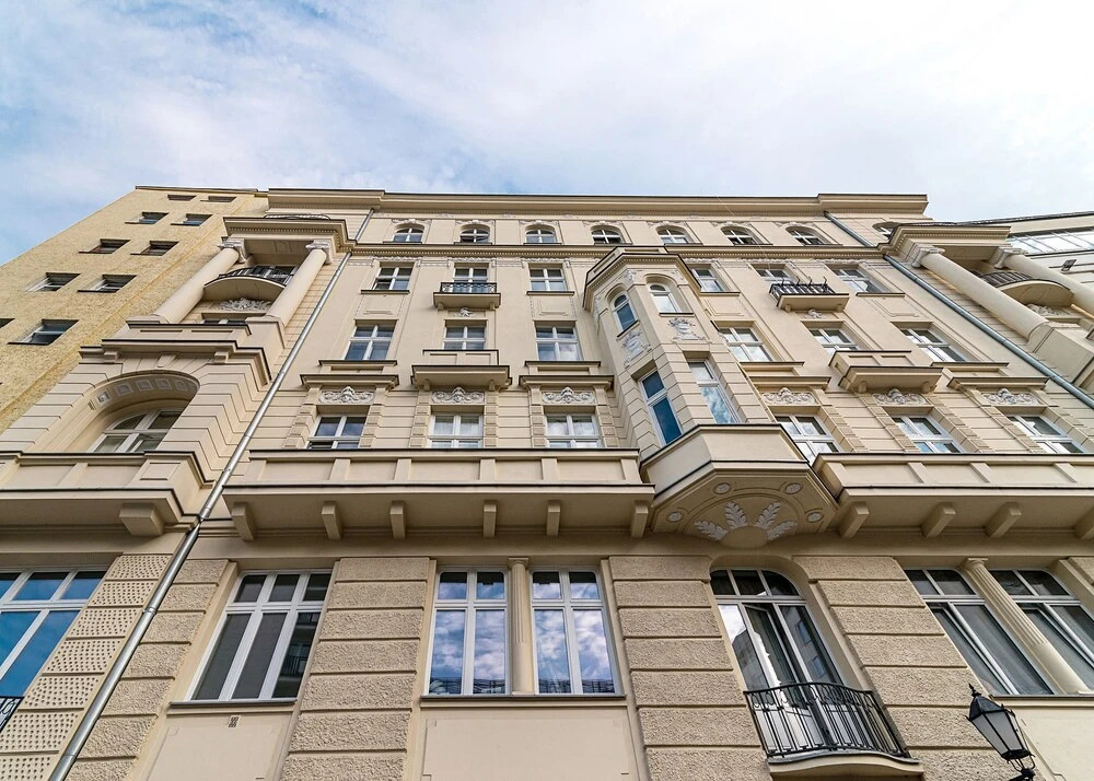 Metro Nowy Swiat Apartment