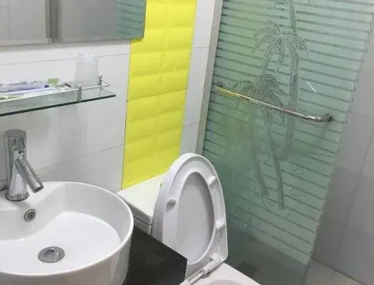Dongjing Hotel (Shanghai Shanda College Branch)