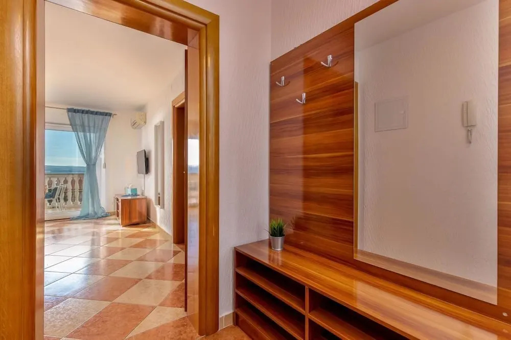 Apartments Tommy Com