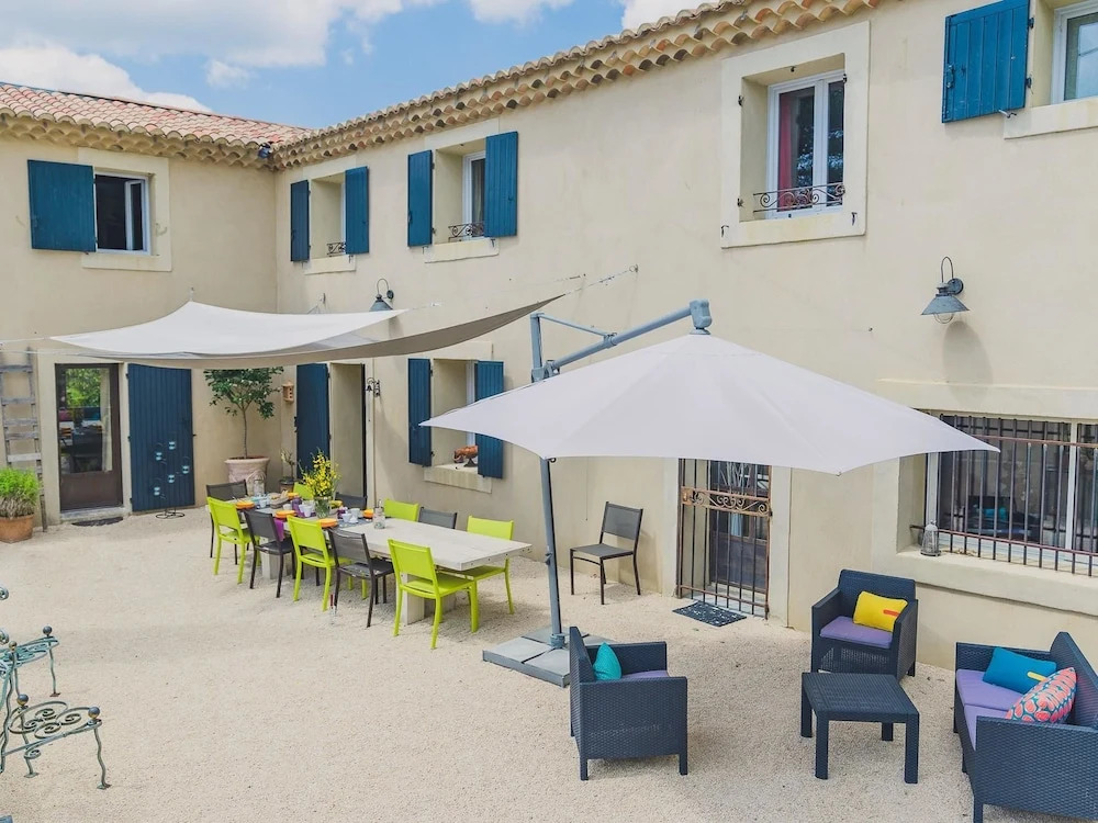 Maison Sadina