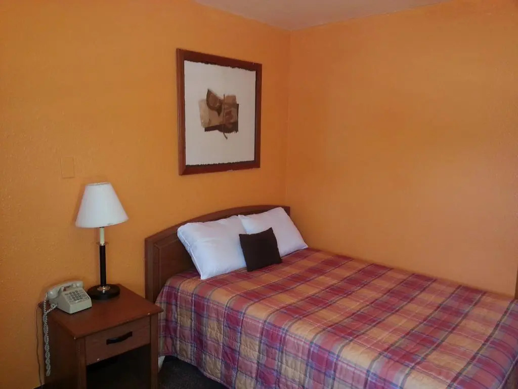 Midtown Inn