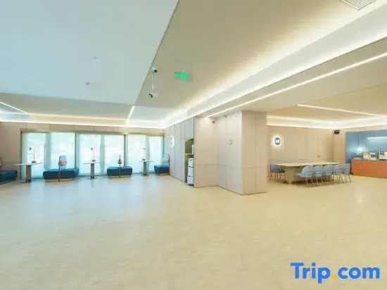 HanTing Hotel (Yining Liuxing Street Scenic Area)