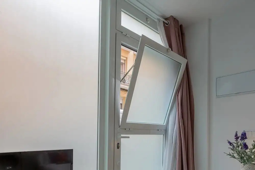 Cozy Studio in Central Madrid - 4mins to Metro