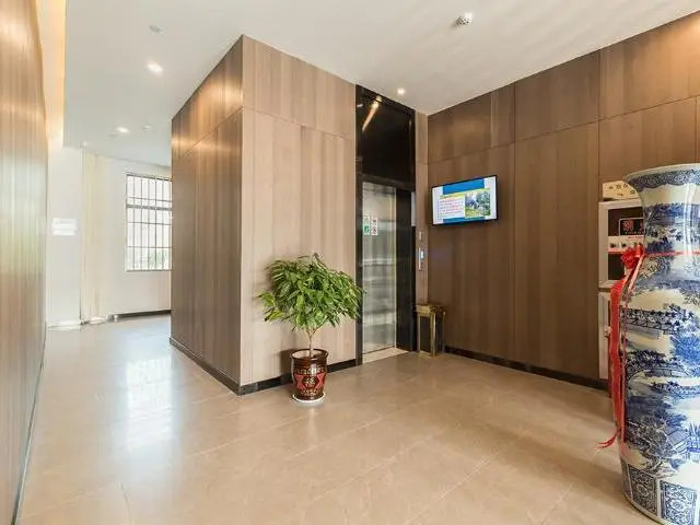 Jinjiang Inn Select Xuzhou High-speed Railway Station Kunpeng Road