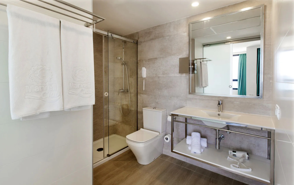 Marvell Club Hotel & Apartments
