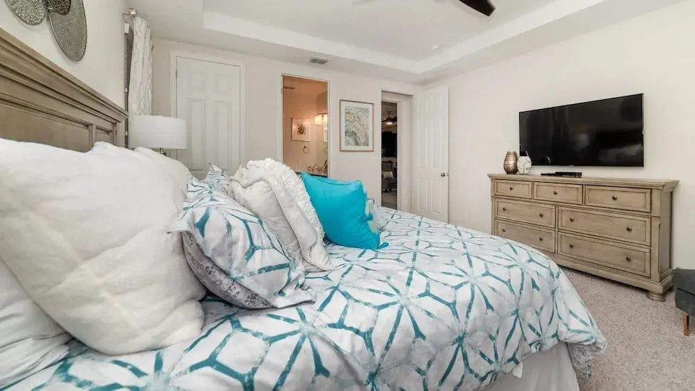 Solara Resort 5 Bedroom Private Pool + Spa Home 5 Home