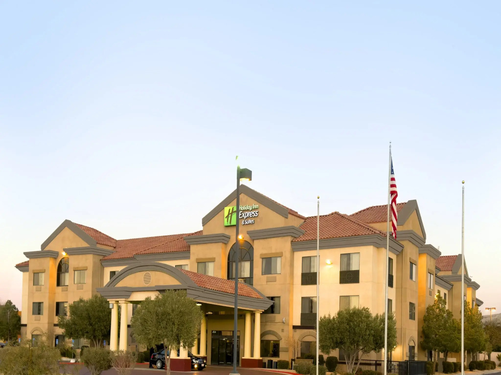 Holiday Inn Express & Suites Barstow - Route 66 by IHG