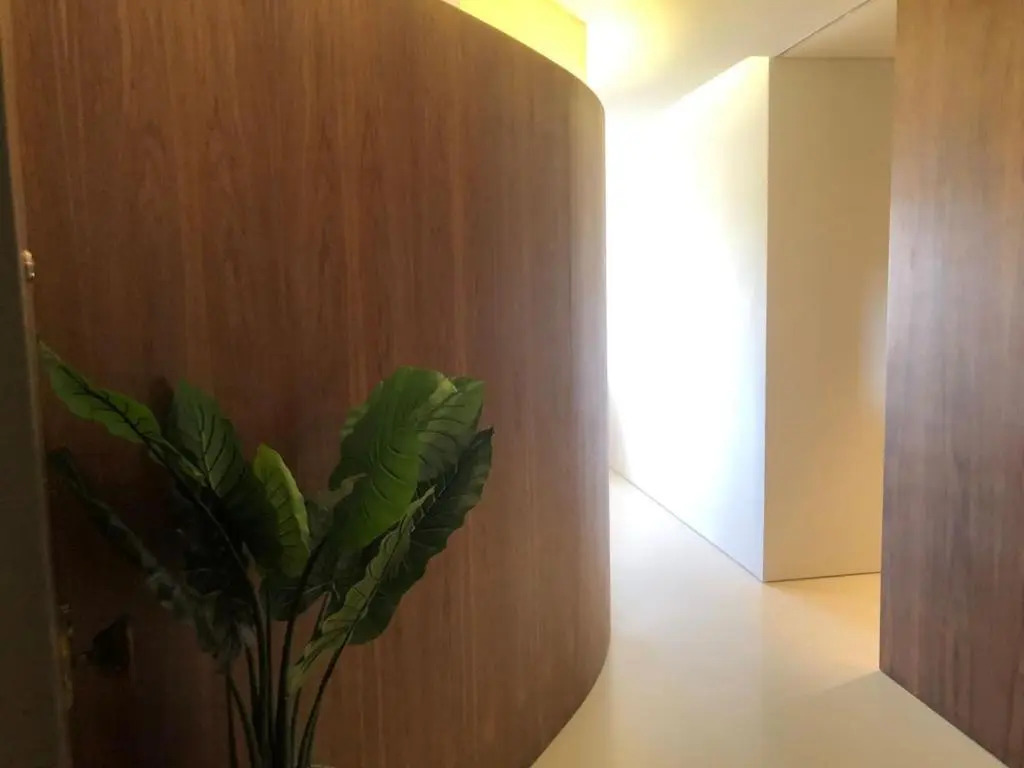 Architectural poetry in an unique 3bdrs view flat