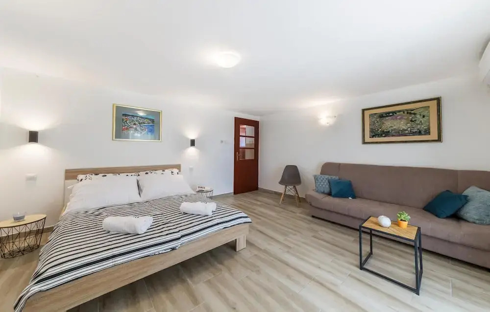 Amazing Apartment in Pula With Wifi