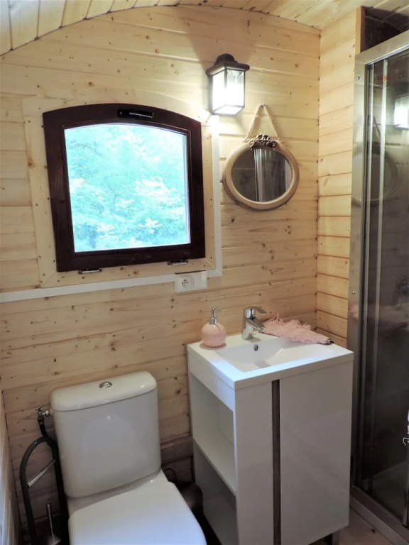 La chaumière et sa Roulotte