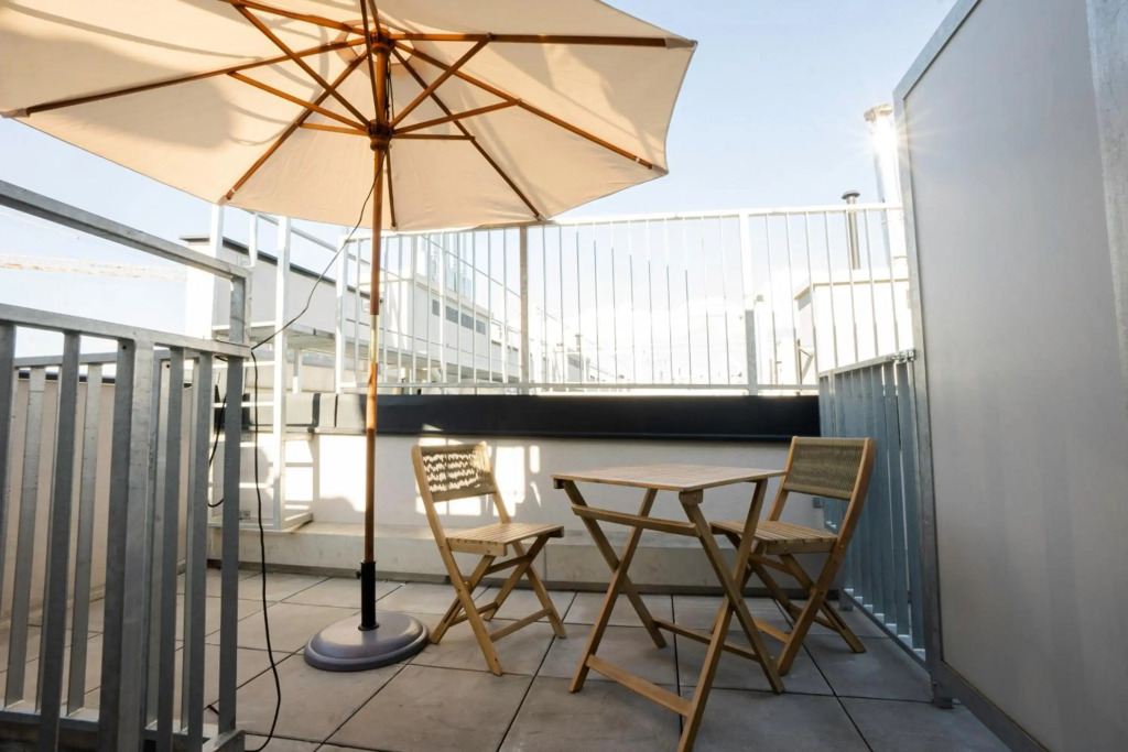 2-story penthouse with designer renovation for 2 people 2 air conditioners