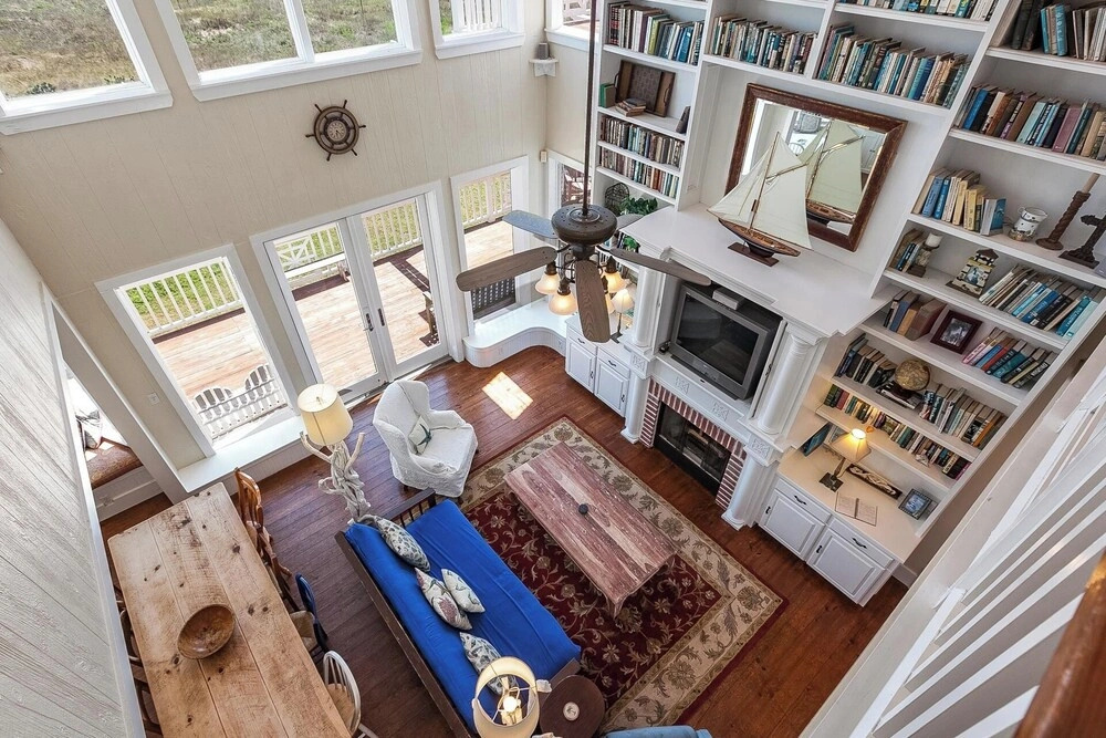 Breakers Pointe by Ryson Vacation Rentals