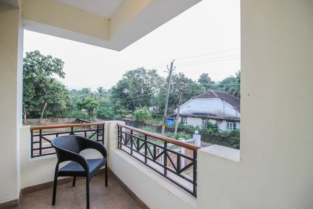 OYO 10496 Home Exotic 2 BHK Siolim