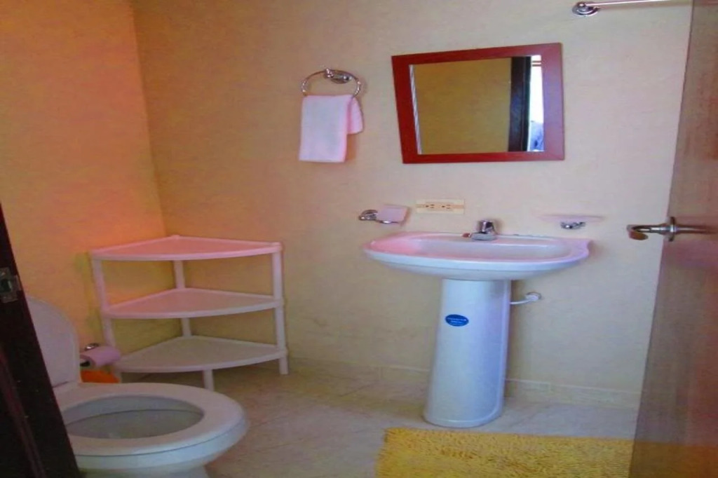 Zuruma Hotel
