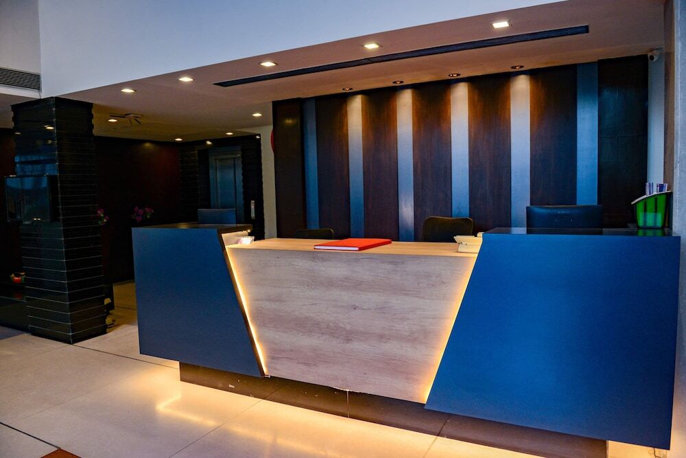 Veronica Hotel