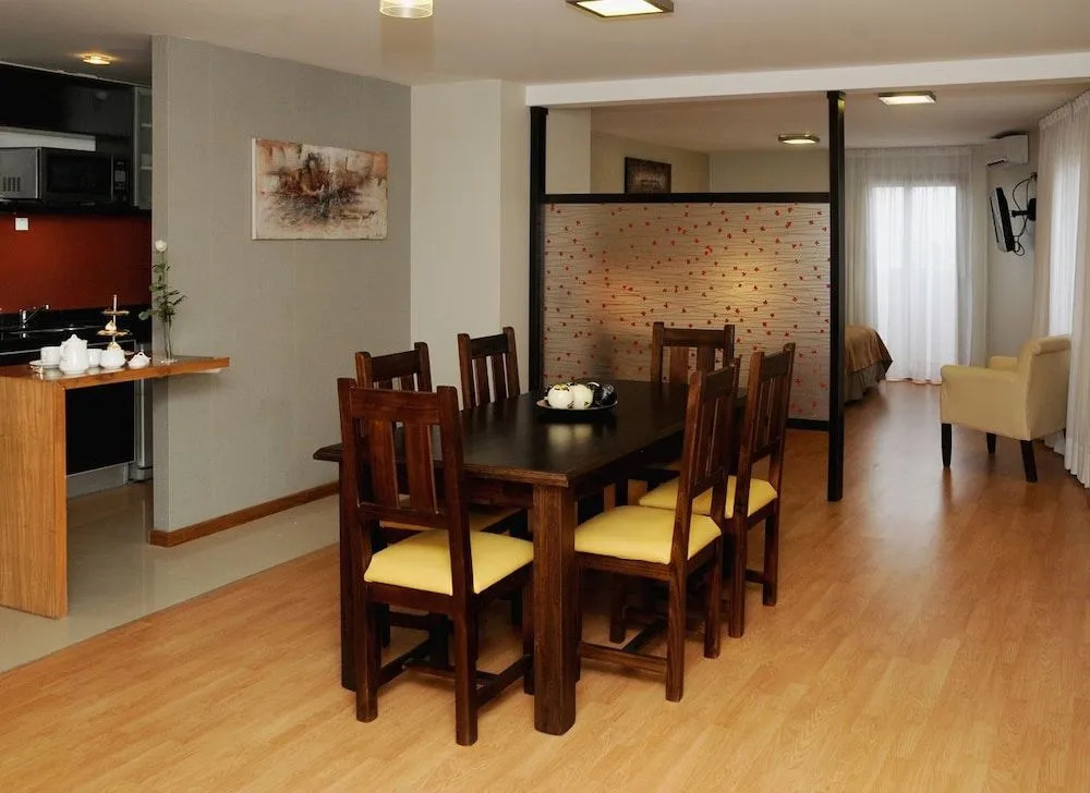 VMA Suites- Del Bono