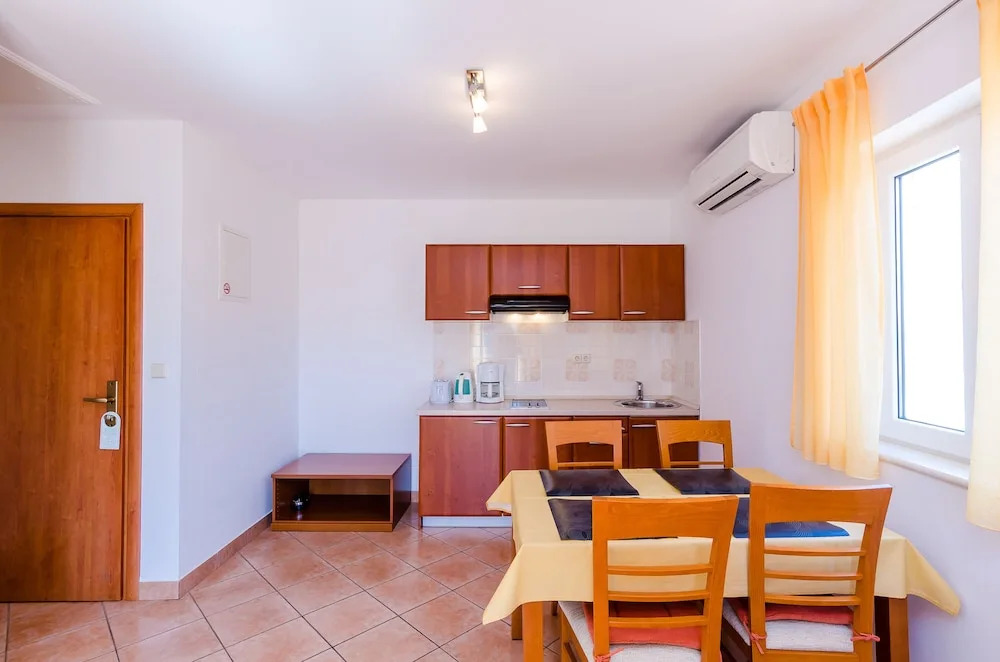 Apartments Villa Perla