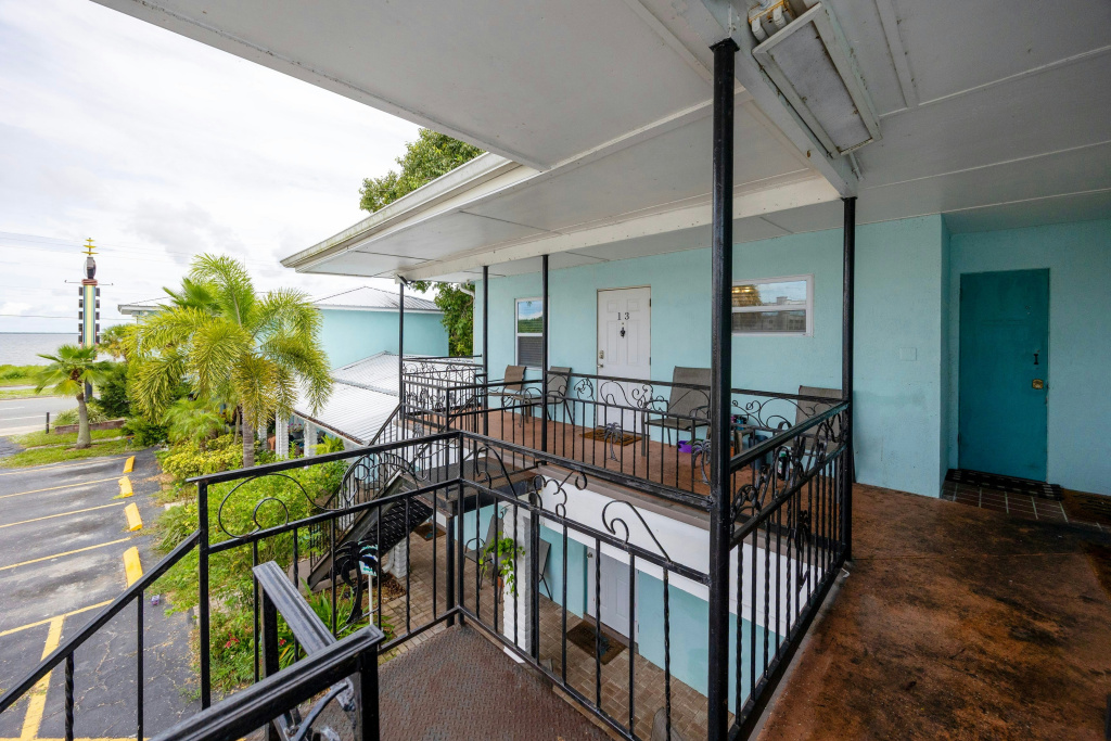 Siesta Motor Inn By Townhouse Kennedy Space Center Titusville I 95