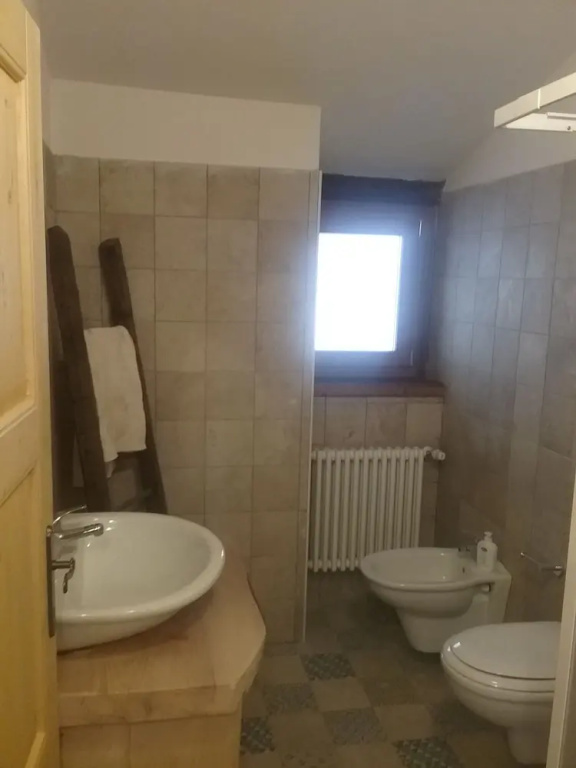 Penthouse in Historic Residence of the 700, Overlooking the Castle and Lake Garda