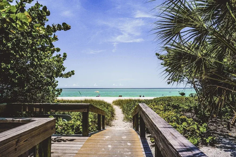 Tropical Villas Of Venice Beach