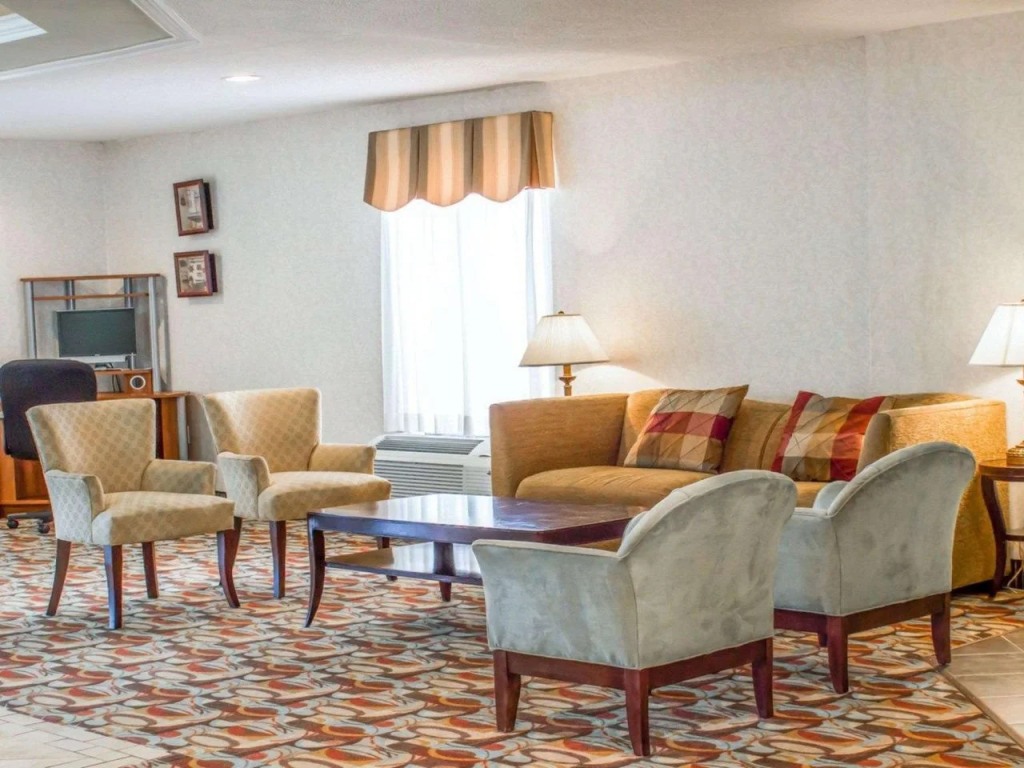 Country Inn & Suites by Radisson, Greenville, NC