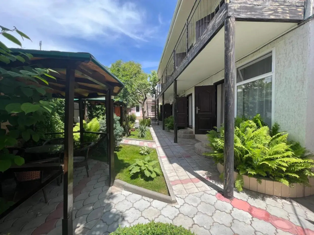 Maze Guest House